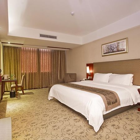 Oriental Shine Hotel Shenzhen Exteriör bild